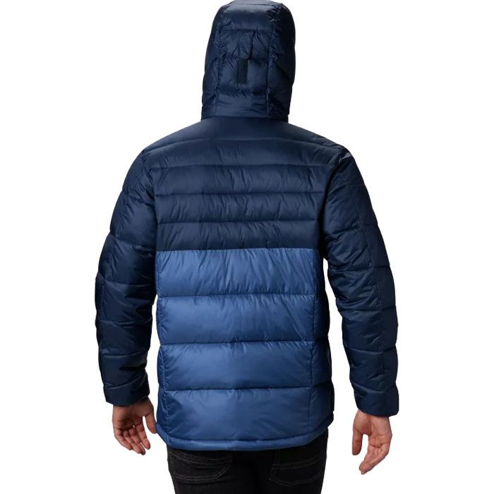 Men Puffer Jacket With Zip On Chest